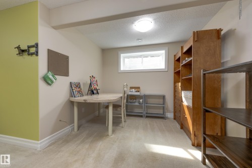 6303 18 Avenue Sw, Edmonton, AB 
