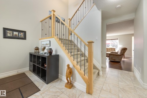 6303 18 Avenue Sw, Edmonton, AB 