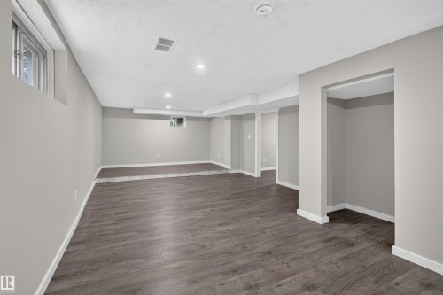 11431 88 Street Nw, Edmonton, AB 