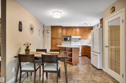3 Flint Crescent, St. Albert, AB - Indoor