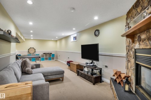 3 Flint Crescent, St. Albert, AB - Indoor