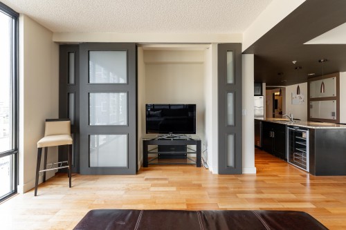 #602 10028 119 St Nw, Edmonton, AB 