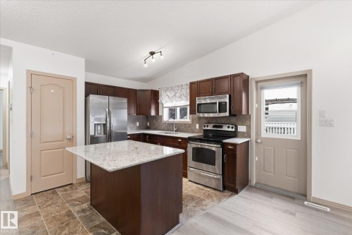 #116 40 Highwood Bv, Devon, AB 