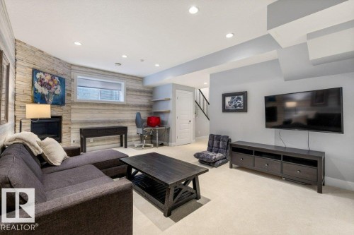 44 Edgewater Terr, St. Albert, AB 