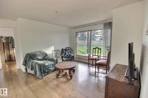 #105 13907 136 St Nw, Edmonton, AB 