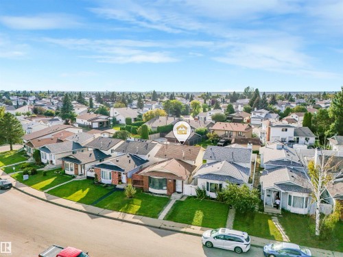15714 78 Street Nw, Edmonton, AB 