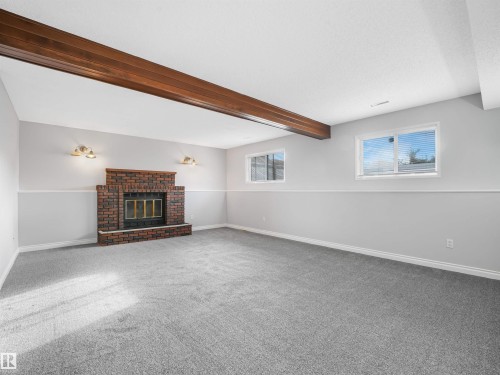 15714 78 Street Nw, Edmonton, AB 