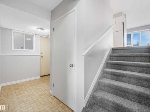15714 78 Street Nw, Edmonton, AB 