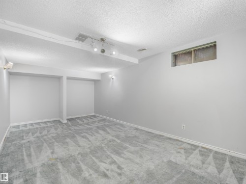 15714 78 Street Nw, Edmonton, AB 