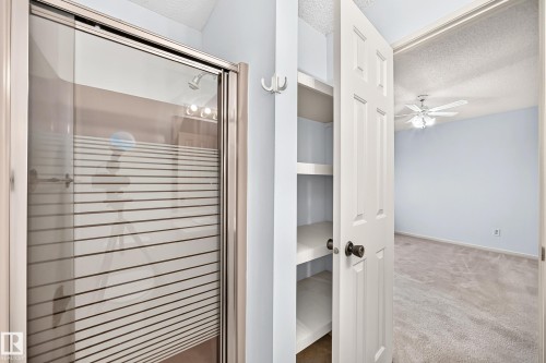 17915 99A Avenue Nw, Edmonton, AB 
