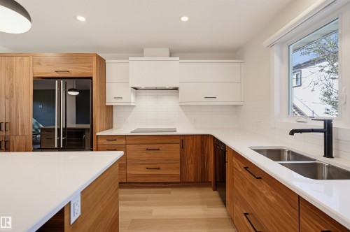 9544 148 Street Nw, Edmonton, AB 