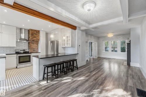 10647 125 Street Nw, Edmonton, AB 