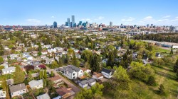 10948 118 Street NW  Edmonton, AB T5H 3N9