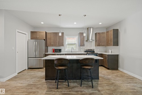 9622 77 Avenue Nw, Edmonton, AB 