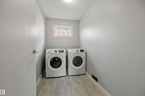 9622 77 Avenue Nw, Edmonton, AB 