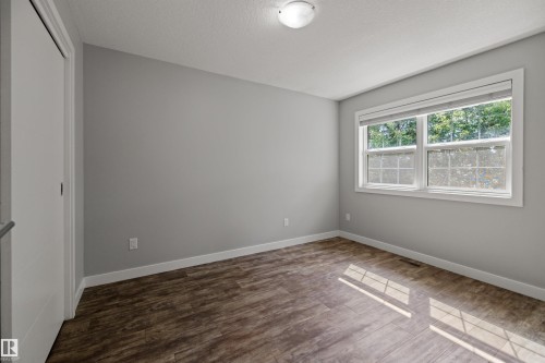 9622 77 Avenue Nw, Edmonton, AB 