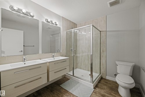 9622 77 Avenue Nw, Edmonton, AB 