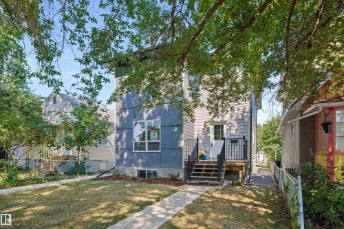 9622 77 Avenue Nw, Edmonton, AB 