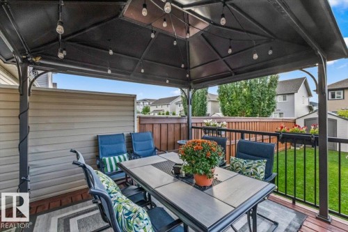 9518 Simpson Court Nw, Edmonton, AB 