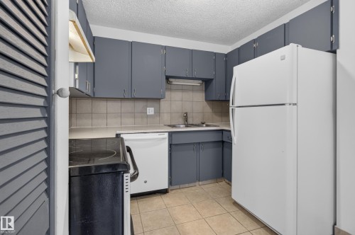 4629 126 Avenue Nw, Edmonton, AB 