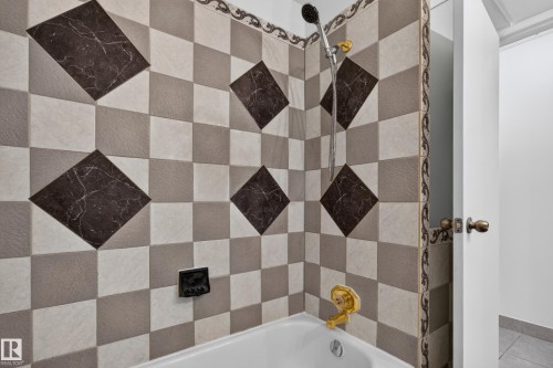 4629 126 Avenue Nw, Edmonton, AB 