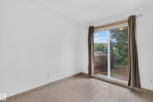 4629 126 Avenue Nw, Edmonton, AB 