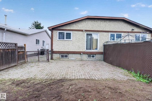 4629 126 Avenue Nw, Edmonton, AB 