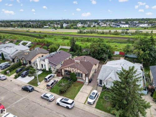 4629 126 Avenue Nw, Edmonton, AB 