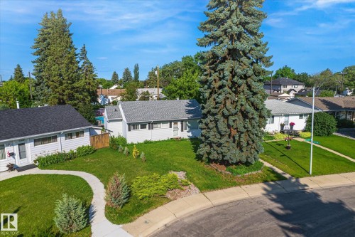 12820 132 Street Nw, Edmonton, AB 