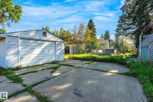 12820 132 Street Nw, Edmonton, AB 