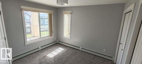 #302 3670 139 Av Nw, Edmonton, AB - Indoor Photo Showing Other Room