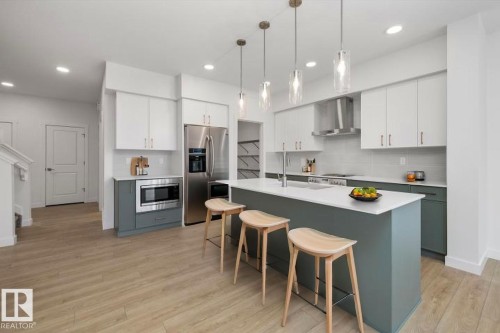 8732 183 Avenue Nw, Edmonton, AB 