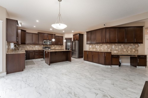13408 162 Avenue Nw, Edmonton, AB 