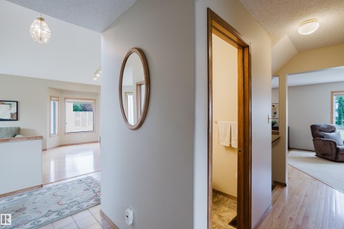 160 Phillips Row Nw, Edmonton, AB 