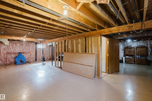 160 Phillips Row Nw, Edmonton, AB 