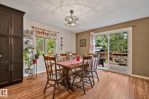 1128 68 Street Nw, Edmonton, AB 