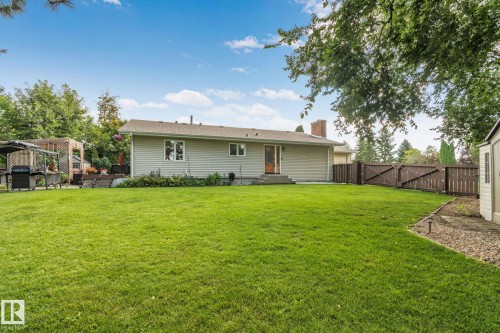 1128 68 Street Nw, Edmonton, AB 