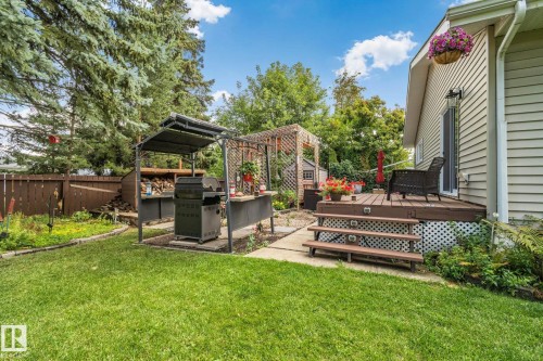 1128 68 Street Nw, Edmonton, AB 