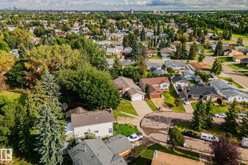 1128 68 Street Nw, Edmonton, AB 