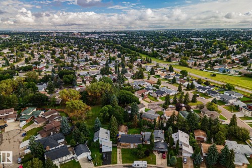 1128 68 Street Nw, Edmonton, AB 