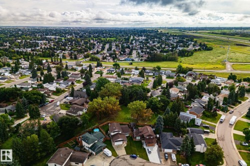 1128 68 Street Nw, Edmonton, AB 