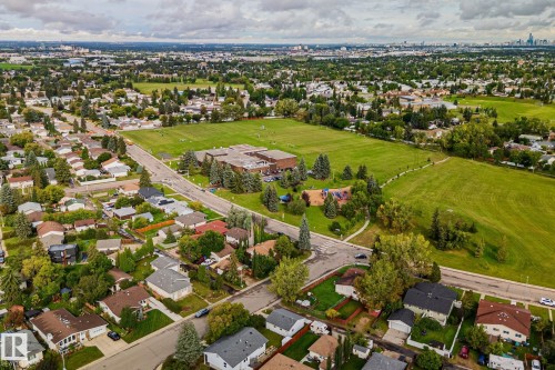 1128 68 Street Nw, Edmonton, AB 