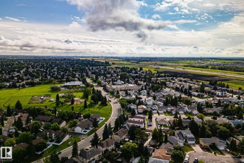 1128 68 Street Nw, Edmonton, AB 
