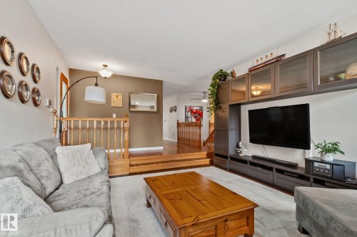 1128 68 Street Nw, Edmonton, AB 