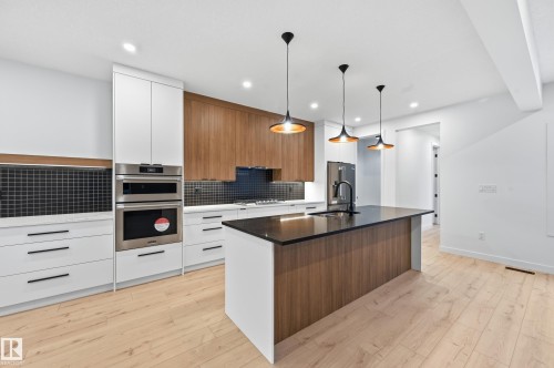 11121 51 Street Nw, Edmonton, AB 