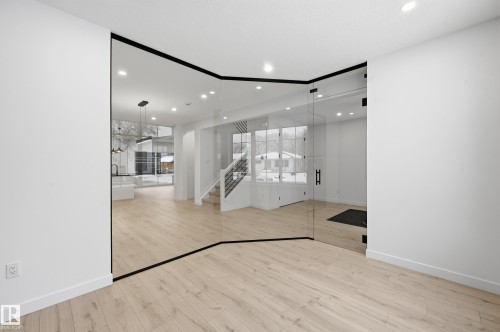 11121 51 Street Nw, Edmonton, AB 