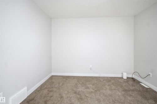 #46 1703 16 Av Nw, Edmonton, AB - Indoor Photo Showing Other Room