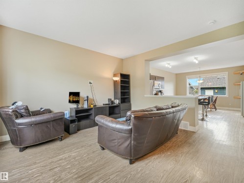 2113 24 Street Nw, Edmonton, AB 