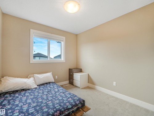 2113 24 Street Nw, Edmonton, AB 