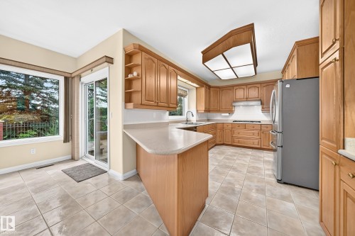 140 Weaver Drive Nw, Edmonton, AB 
